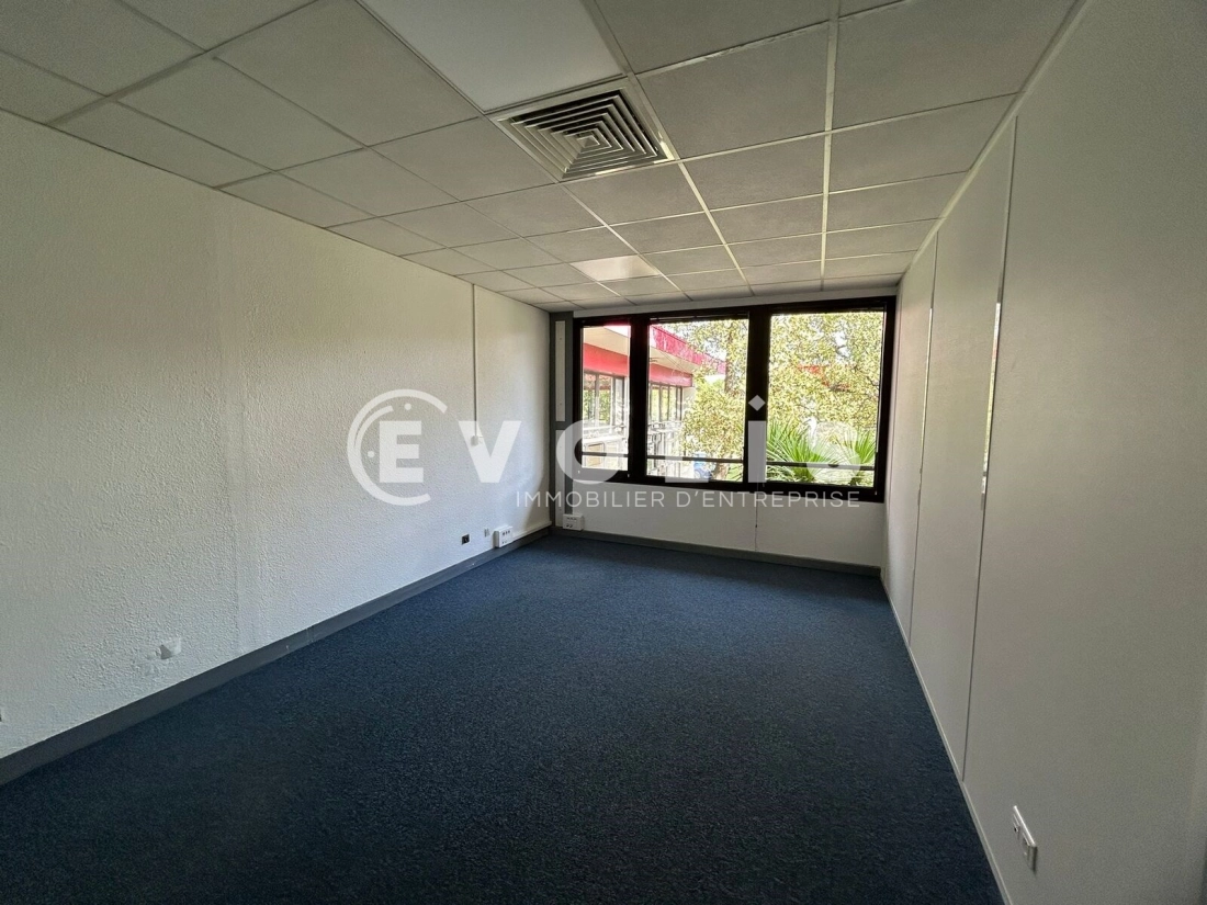 Photo 7 – location bureaux	MERIGNAC (33700)