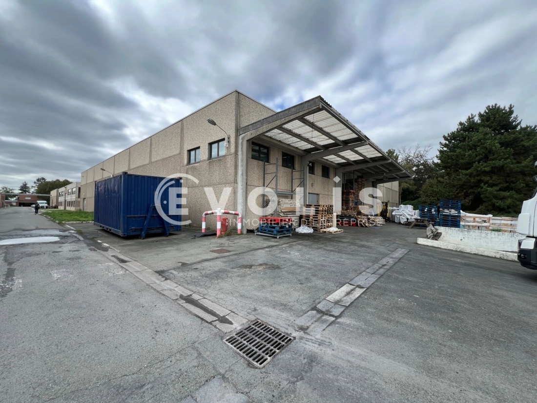 Photo 2 – location Entrepôts / activités	SAINT ANDRE LEZ LILLE (59350)