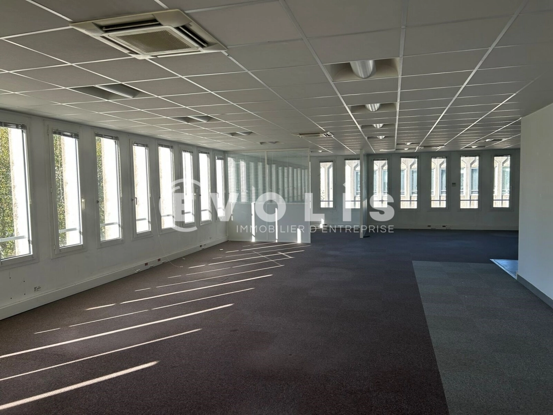 Photo 8 – location bureaux	BORDEAUX (33300)
