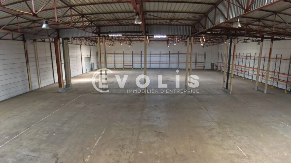 Photo 4 – location Entrepôts / activités	AVIGNON (84000)