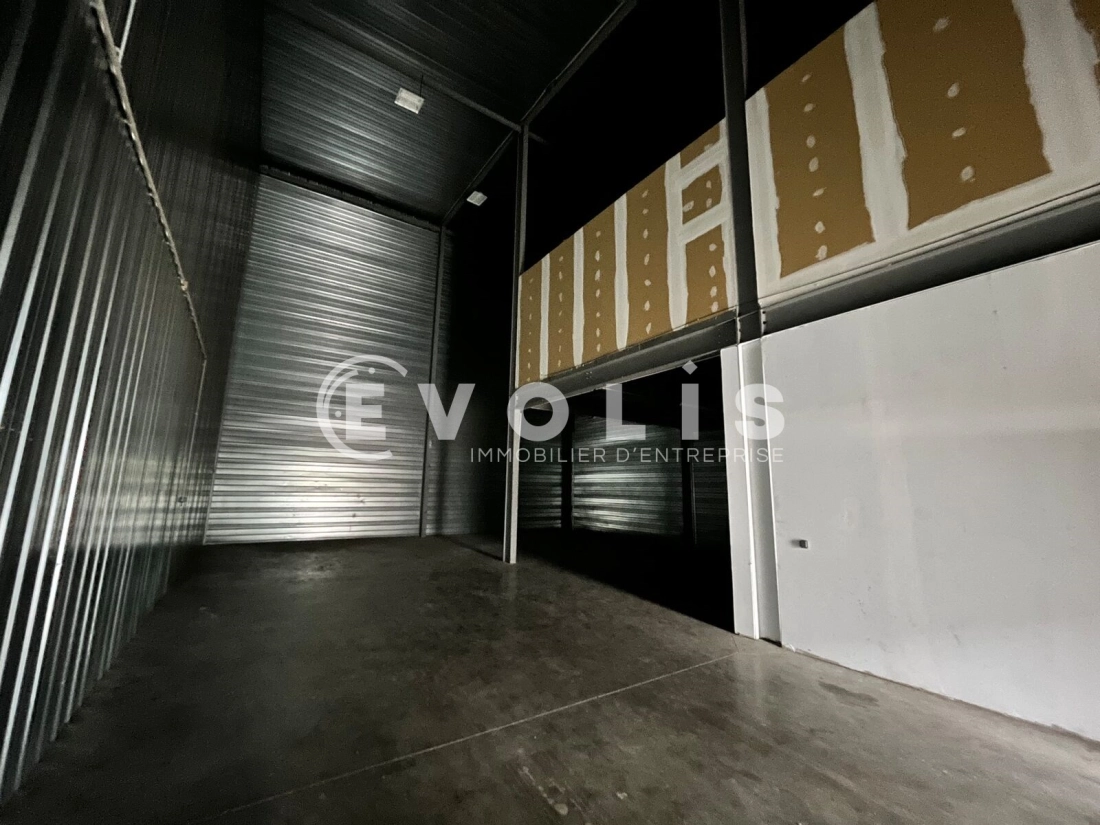 Photo 5 – location Entrepôts / activités	VILLENAVE D'ORNON (33140)