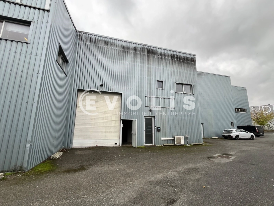 Photo 14 – location Entrepôts / activités	VILLENAVE D'ORNON (33140)