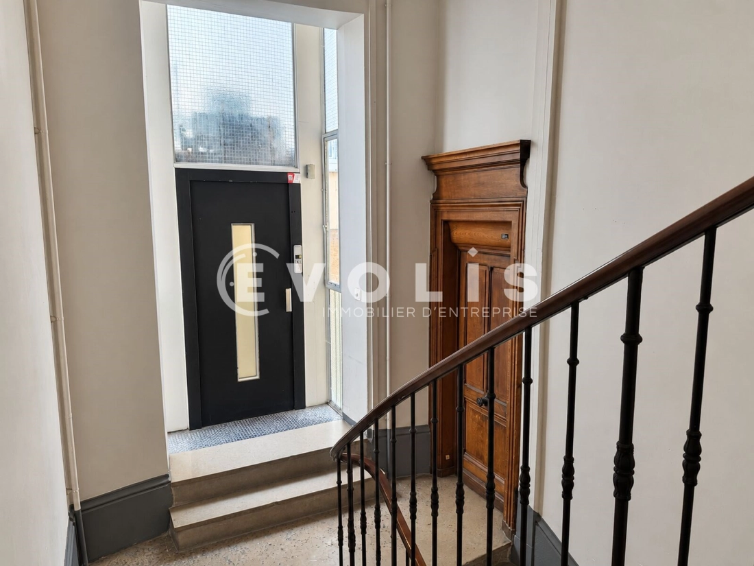 Photo 12 – location bureaux	LYON (69006)