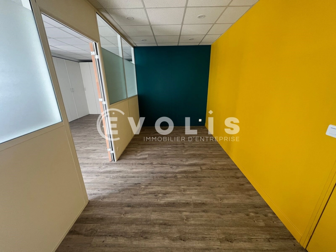 Photo 4 – vente bureaux	BUSSY SAINT GEORGES (77600)