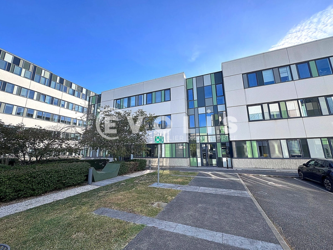 Photo 1 – location bureaux	LYON (69007)