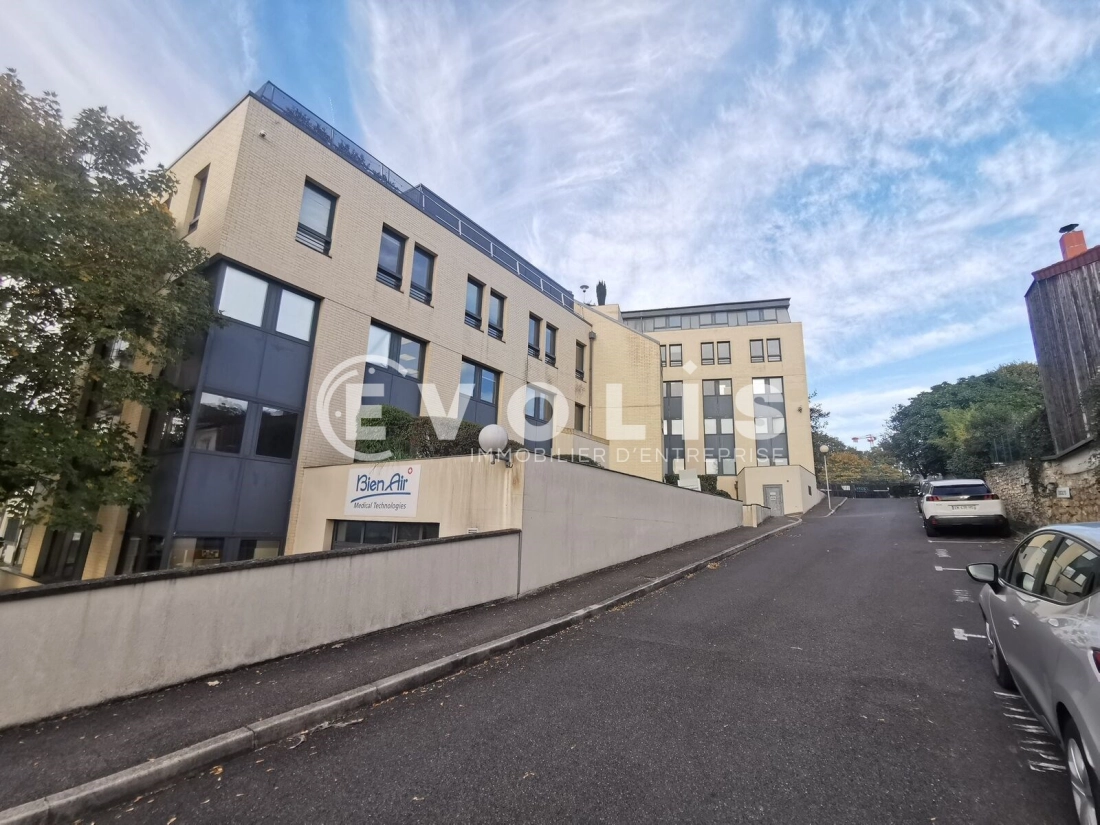 Photo 1 – location bureaux	ARCUEIL (94110)