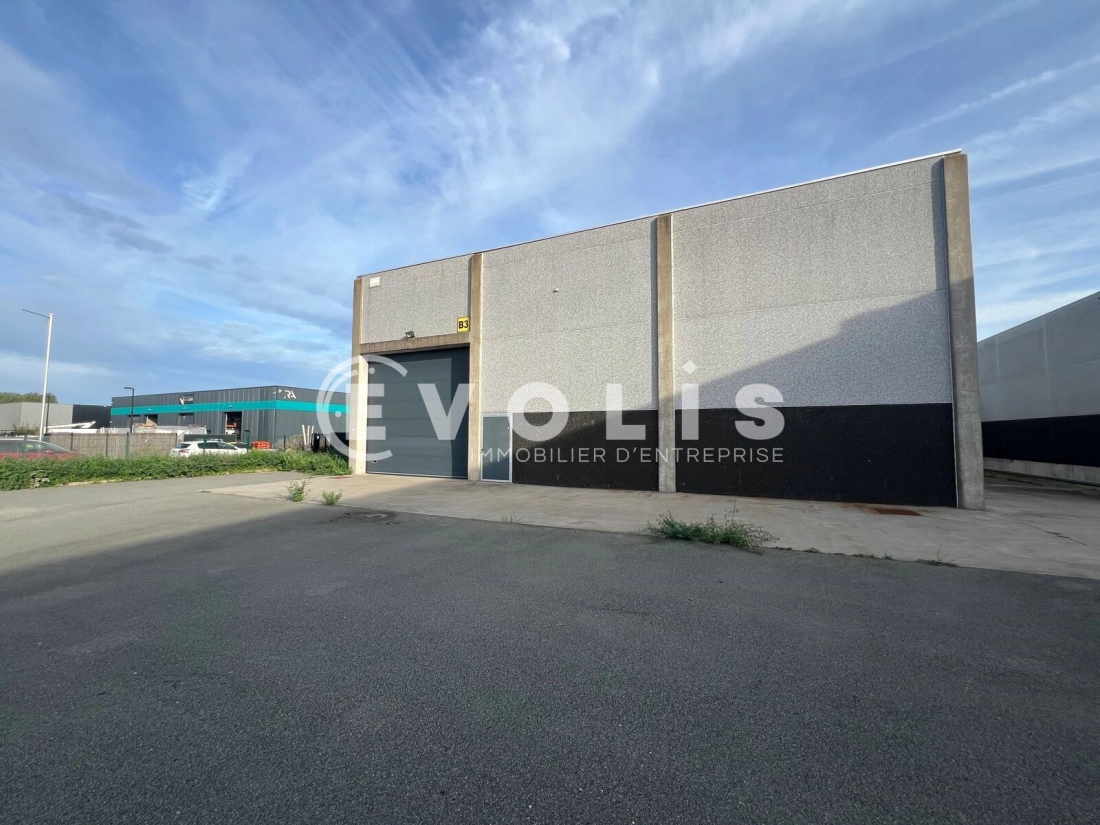 Photo 2 – vente Entrepôts / activités	CYSOING (59830)