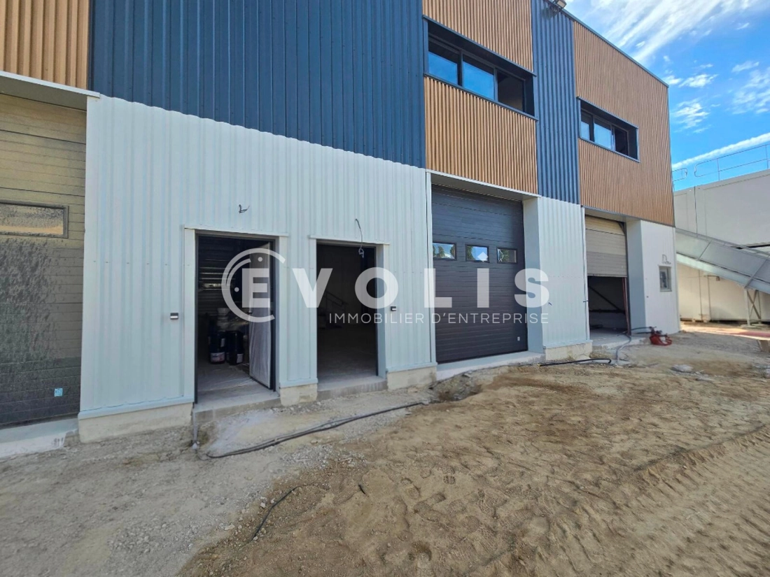 Photo 6 – location Entrepôts / activités	MORANGIS (91420)