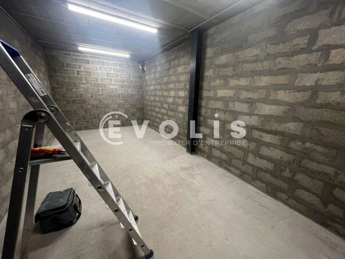 Photo 9 – location Entrepôts / activités	SAINT QUENTIN FALLAVIER (38070)