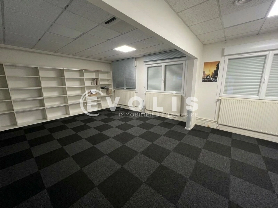 Photo 7 – location Entrepôts / activités	SAINT QUENTIN FALLAVIER (38070)