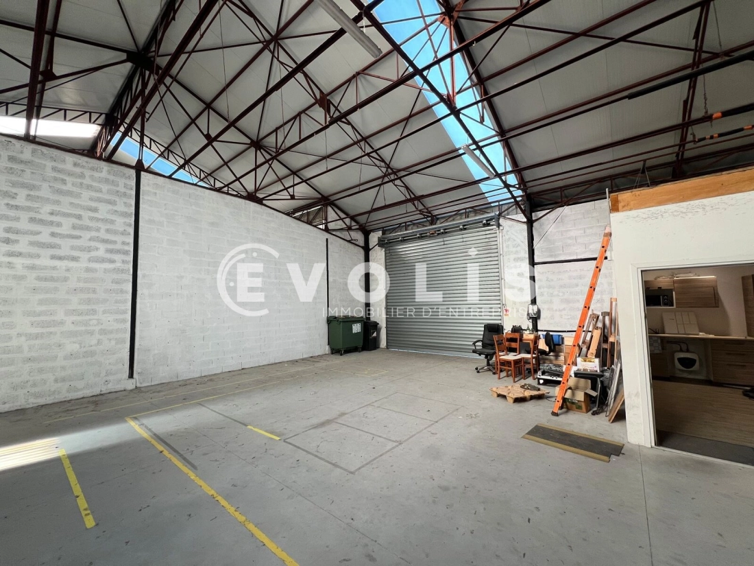 Photo 4 – location Entrepôts / activités	MERIGNAC (33700)