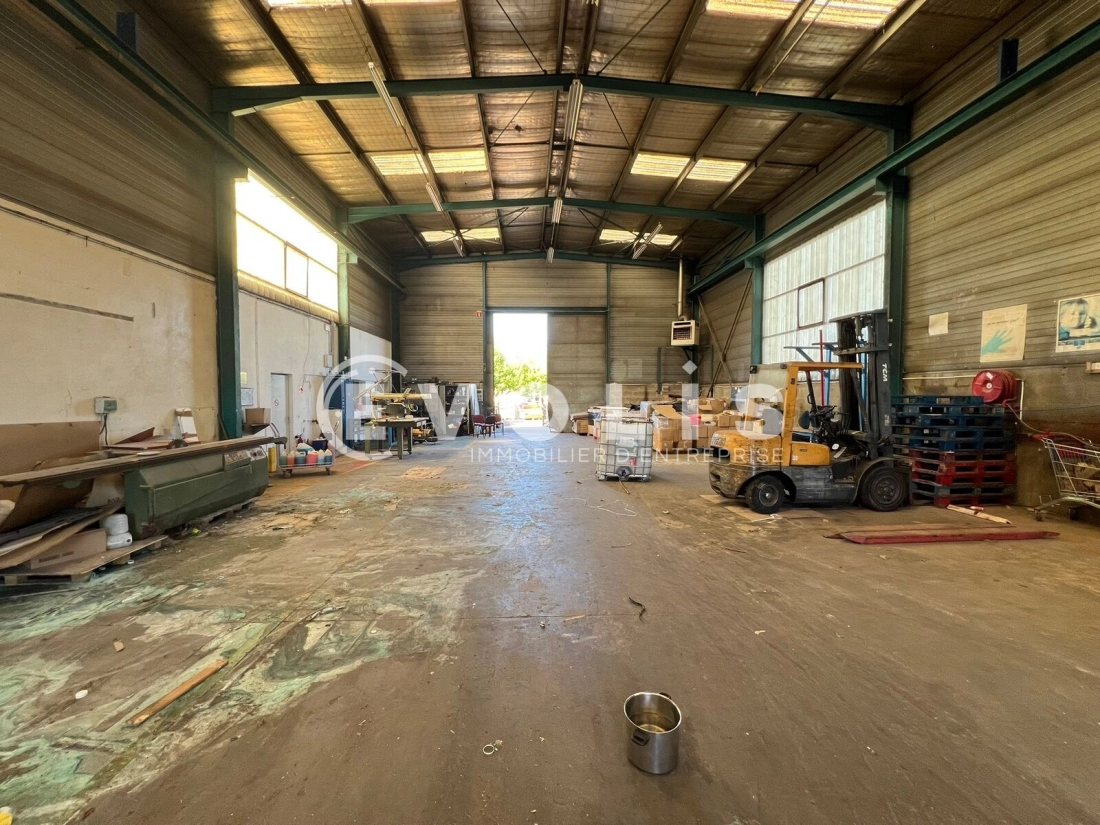 Photo 4 – location Entrepôts / activités	BLYES (01150)