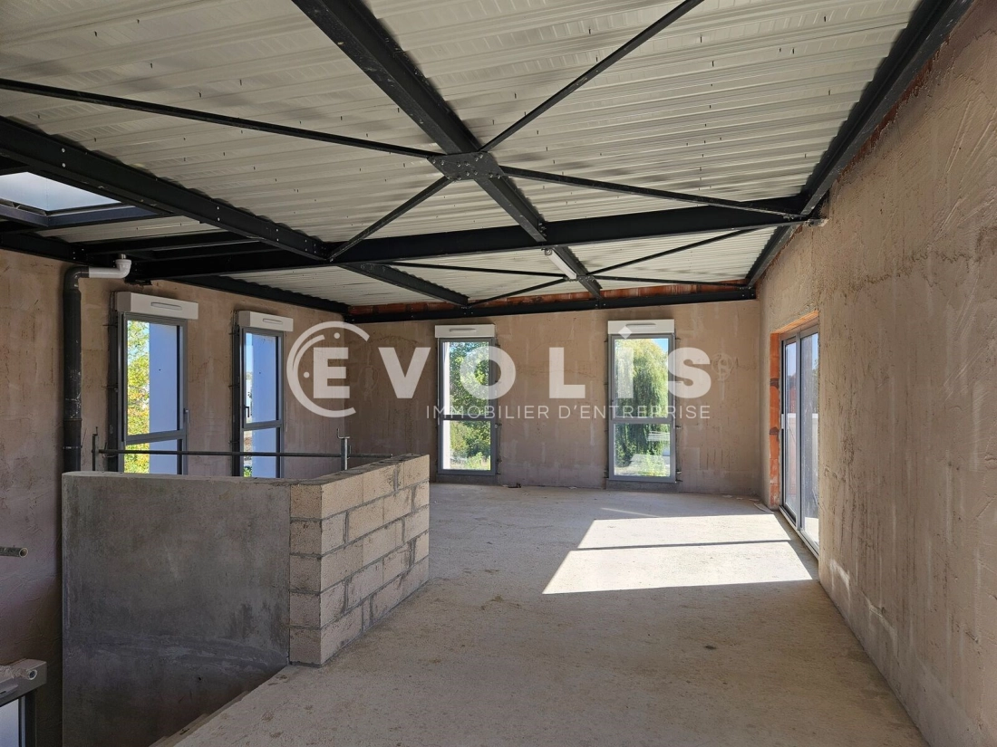 Photo 14 – location Entrepôts / activités	OLLAINVILLE (91340)