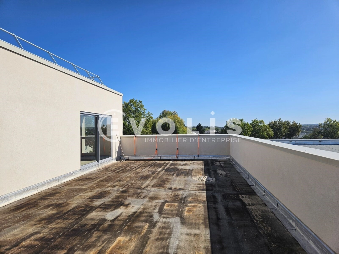Photo 15 – location Entrepôts / activités	OLLAINVILLE (91340)