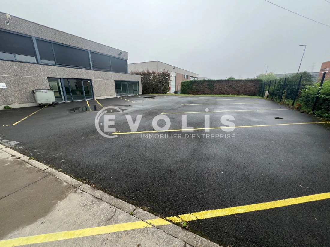 Photo 2 – location Entrepôts / activités	BONDUES (59910)