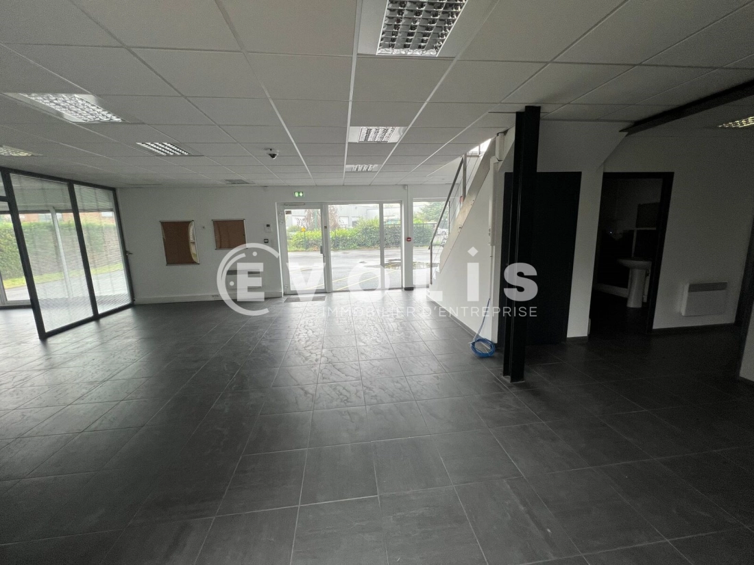 Photo 6 – location Entrepôts / activités	BONDUES (59910)