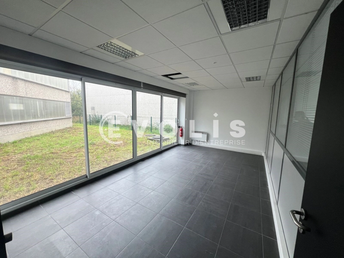 Photo 7 – location Entrepôts / activités	BONDUES (59910)