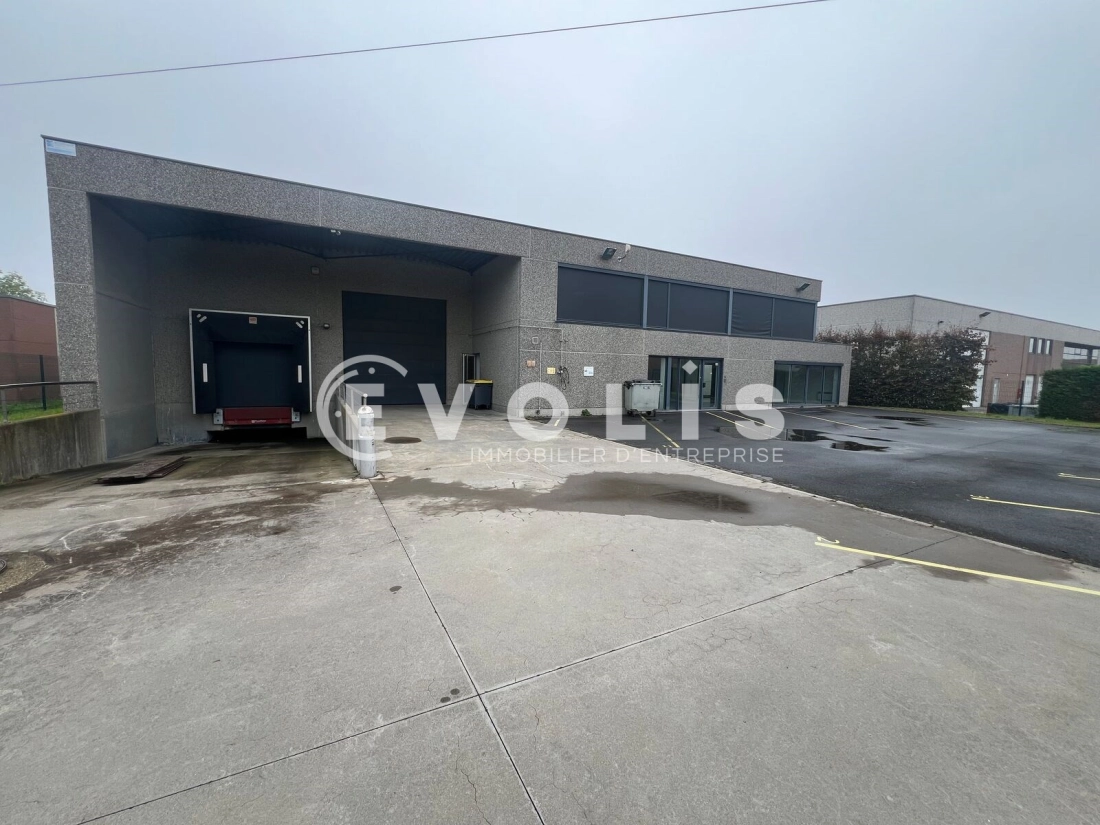Photo 1 – location Entrepôts / activités	BONDUES (59910)