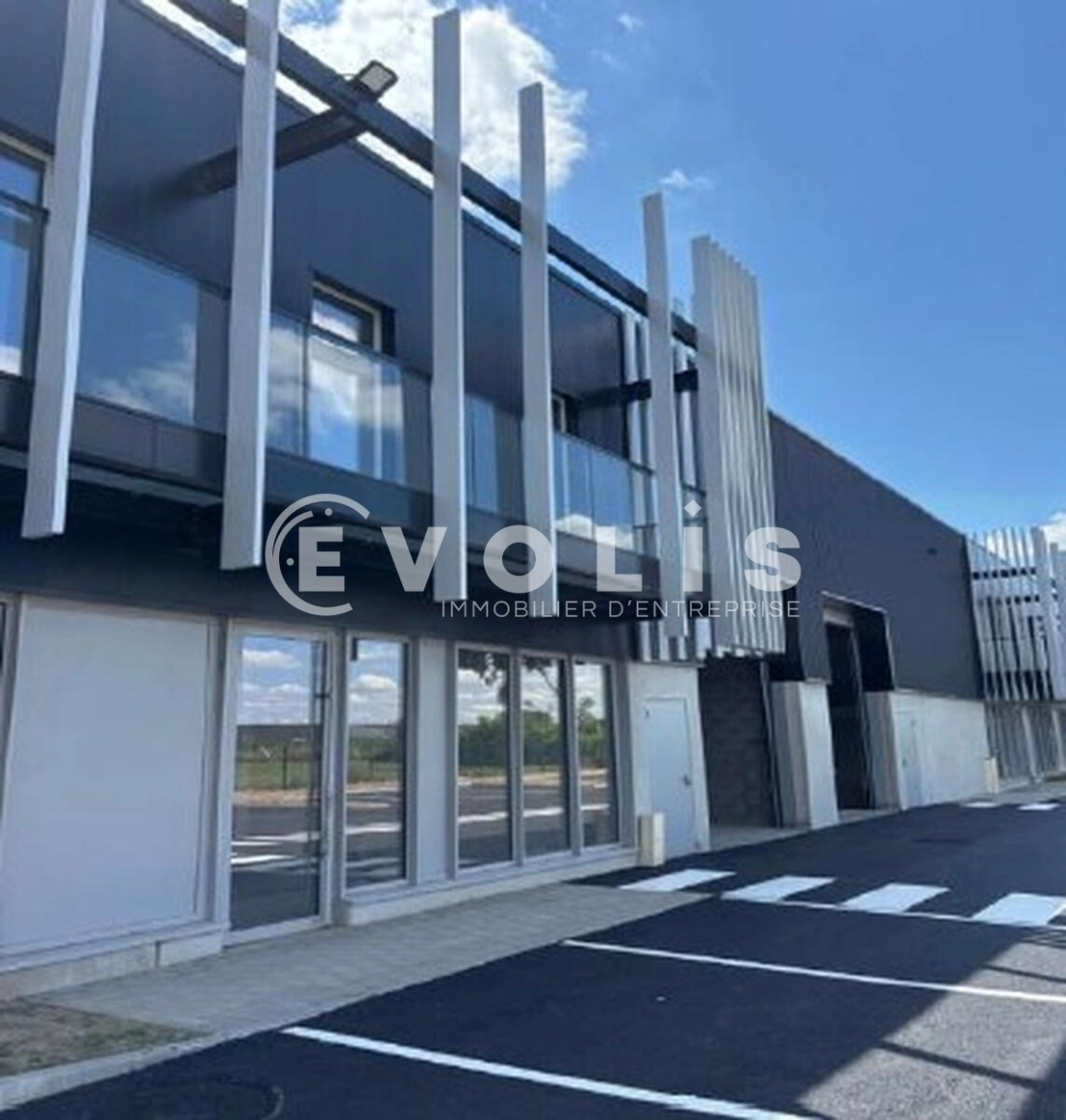 Photo 4 – vente Entrepôts / activités	AVELIN (59710)