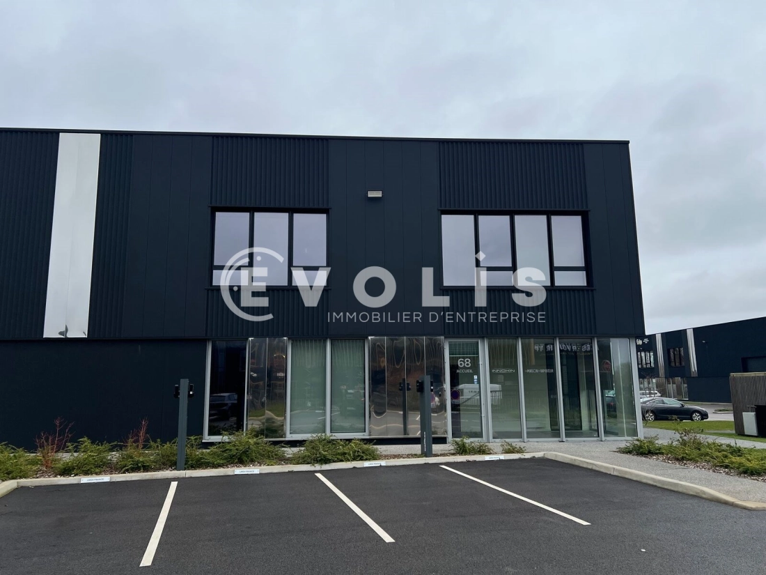 Photo 2 – location Entrepôts / activités	AVELIN (59710)