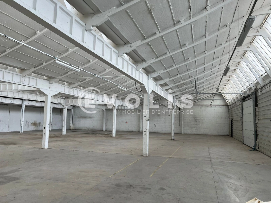 Photo 6 – location Entrepôts / activités	DECINES CHARPIEU (69150)