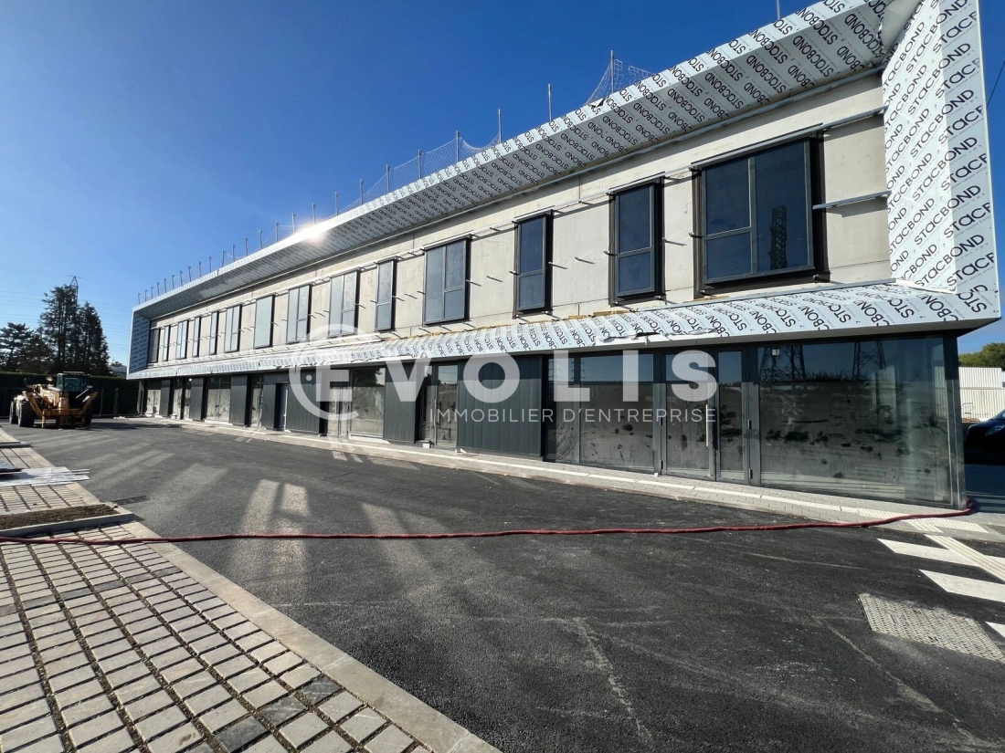 Photo 9 – vente Entrepôts / activités	MOUVAUX (59420)