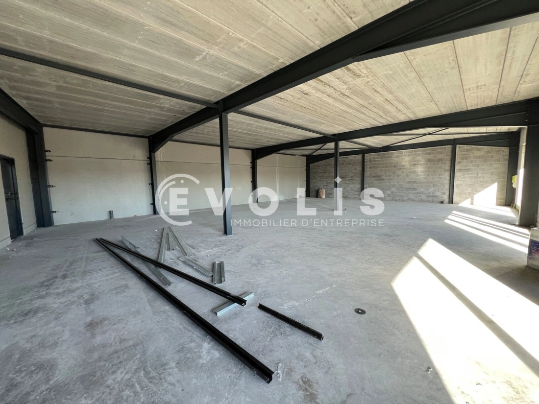 Photo 10 – vente Entrepôts / activités	MOUVAUX (59420)