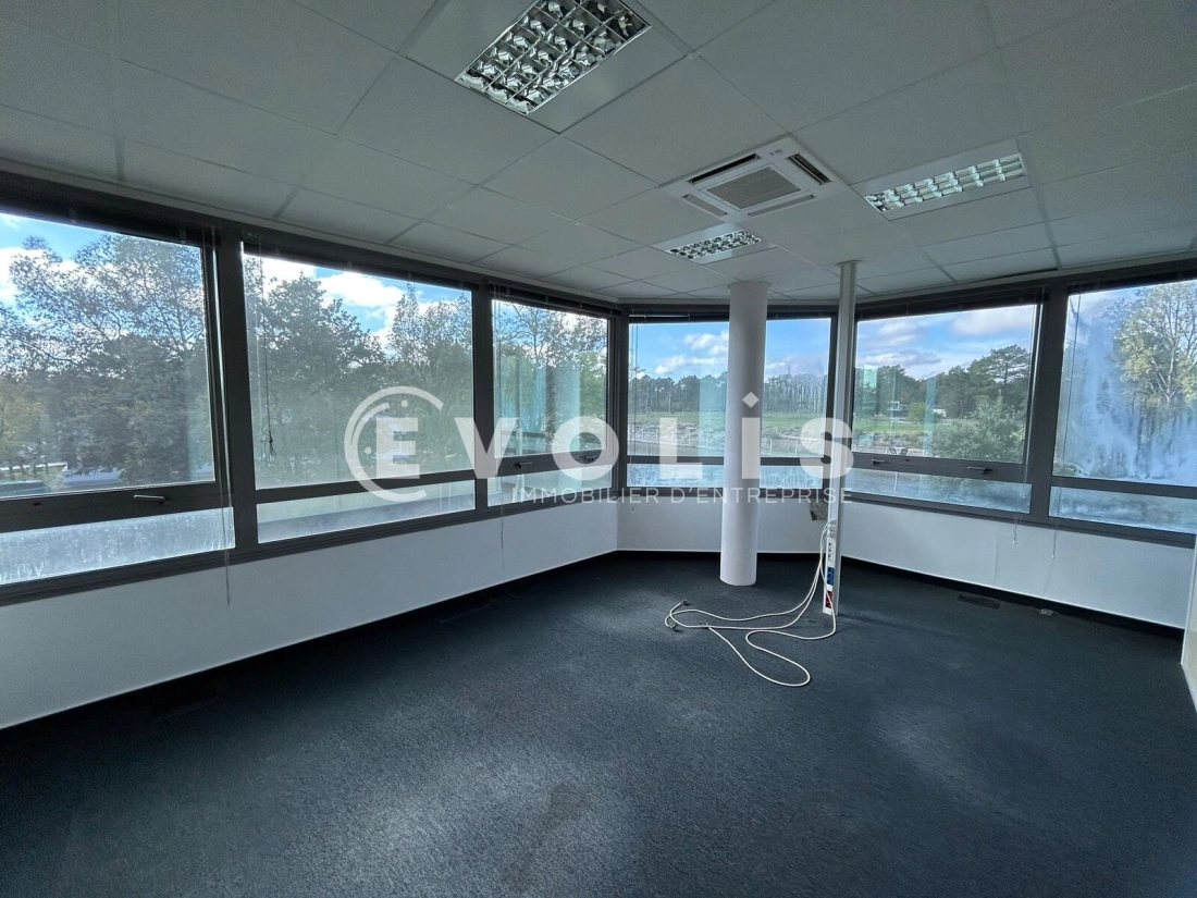 Photo 8 – location bureaux	PESSAC (33600)