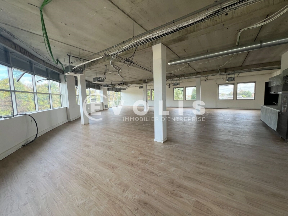 Photo 1 – location bureaux	LAMBERSART (59130)