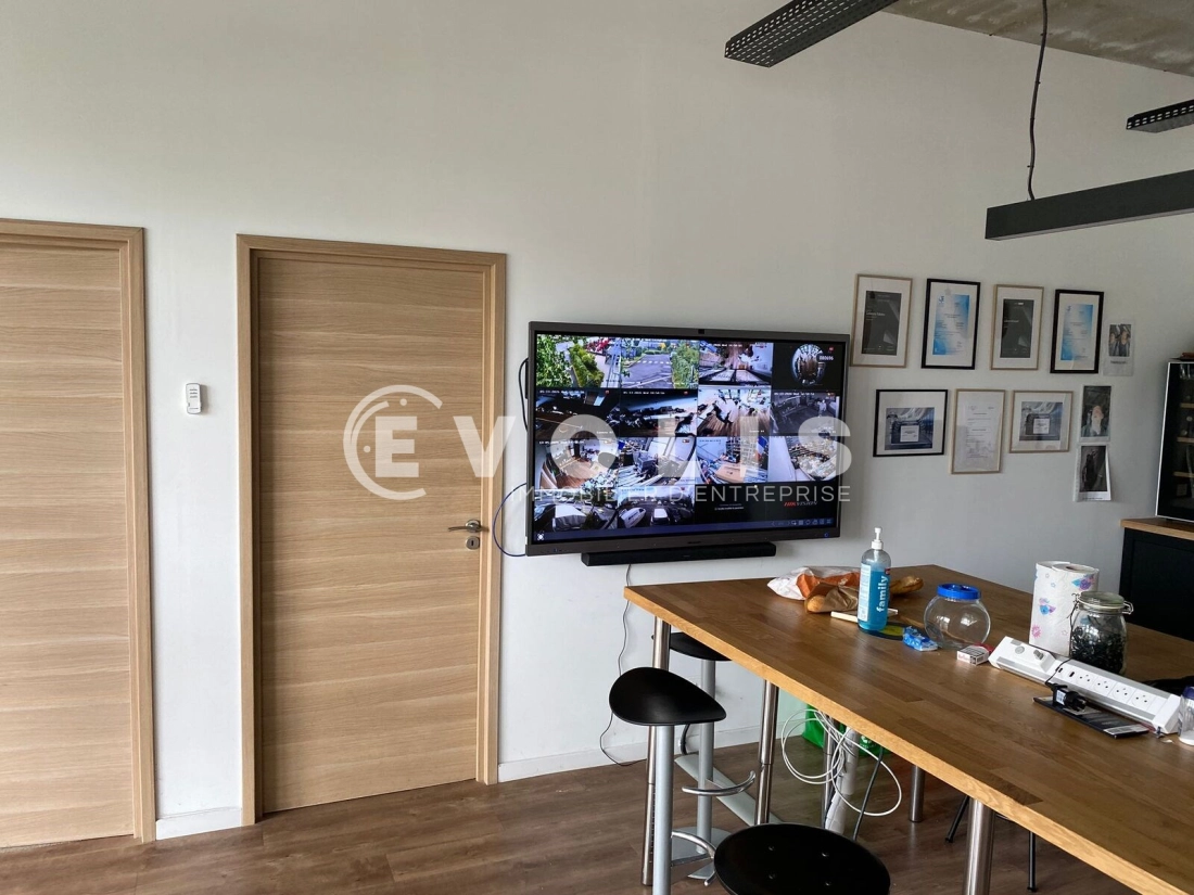 Photo 14 – location Entrepôts / activités	LESQUIN (59810)