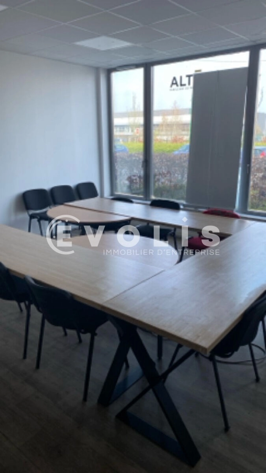 Photo 6 – location Entrepôts / activités	LESQUIN (59810)