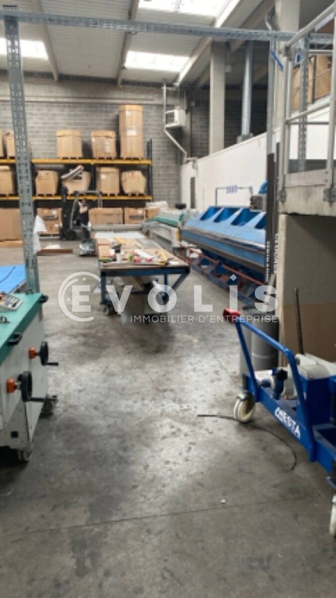 Photo 12 – location Entrepôts / activités	LESQUIN (59810)