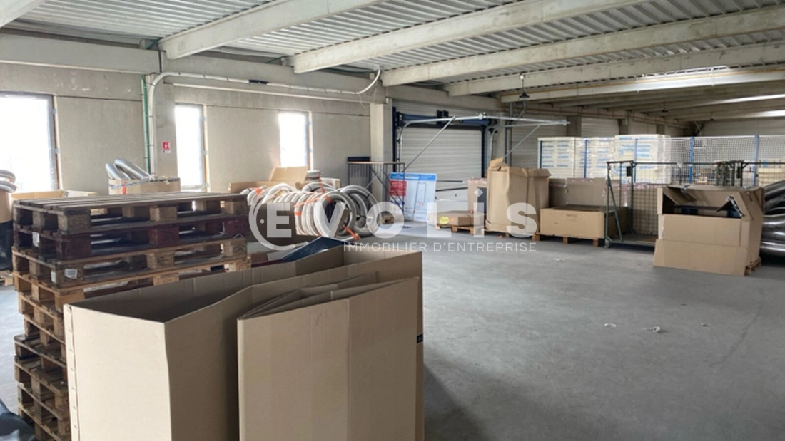 Photo 13 – location Entrepôts / activités	LESQUIN (59810)