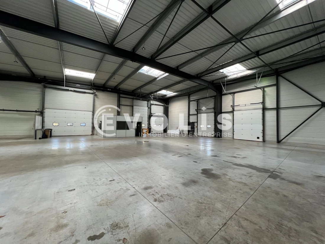 Photo 3 – location Entrepôts / activités	LESQUIN (59810)