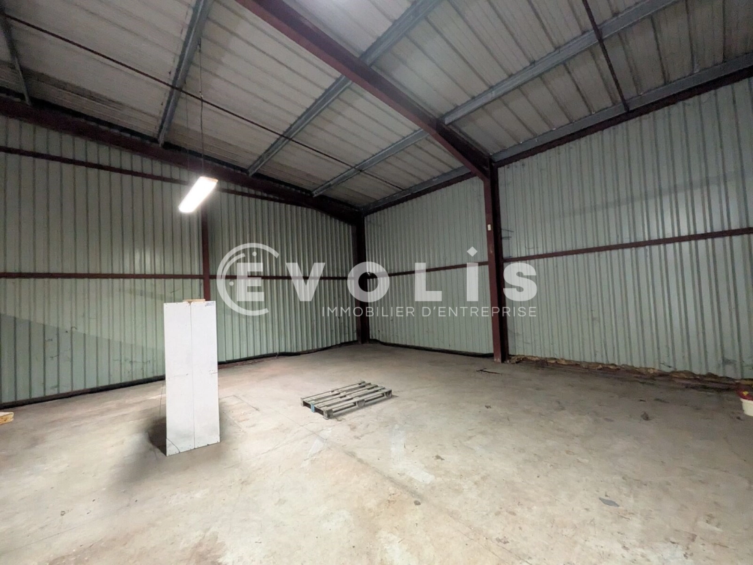 Photo 3 – location Entrepôts / activités	CENAC (33360)