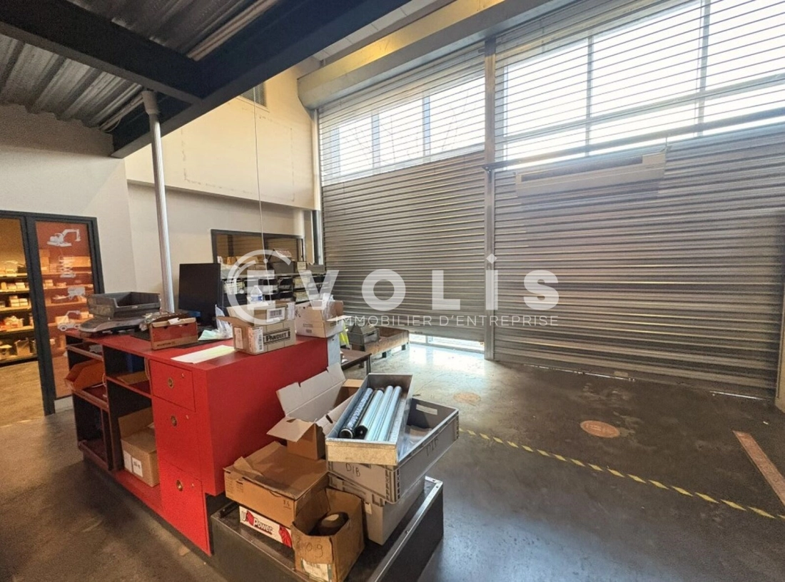 Photo 2 – location Entrepôts / activités	ROUBAIX (59100)