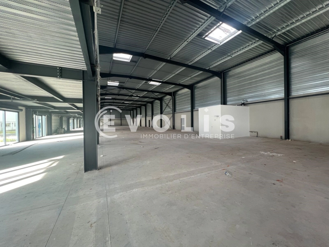 Photo 4 – location Entrepôts / activités	WASQUEHAL (59290)