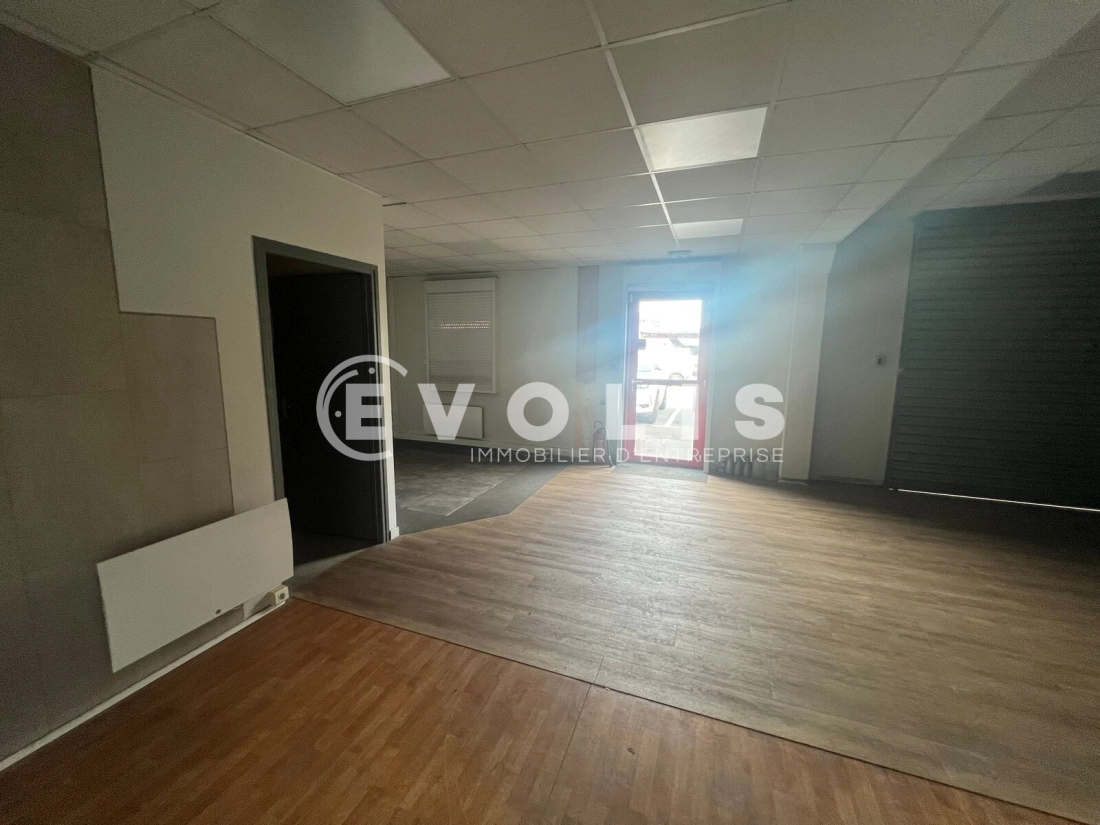 Photo 4 – location Entrepôts / activités	WASQUEHAL (59290)