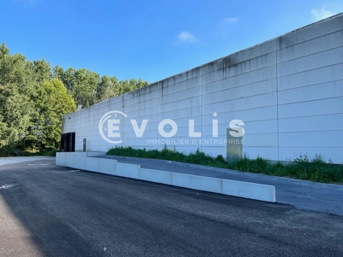 Photo 8 – location Entrepôts / activités	HALLUIN (59250)