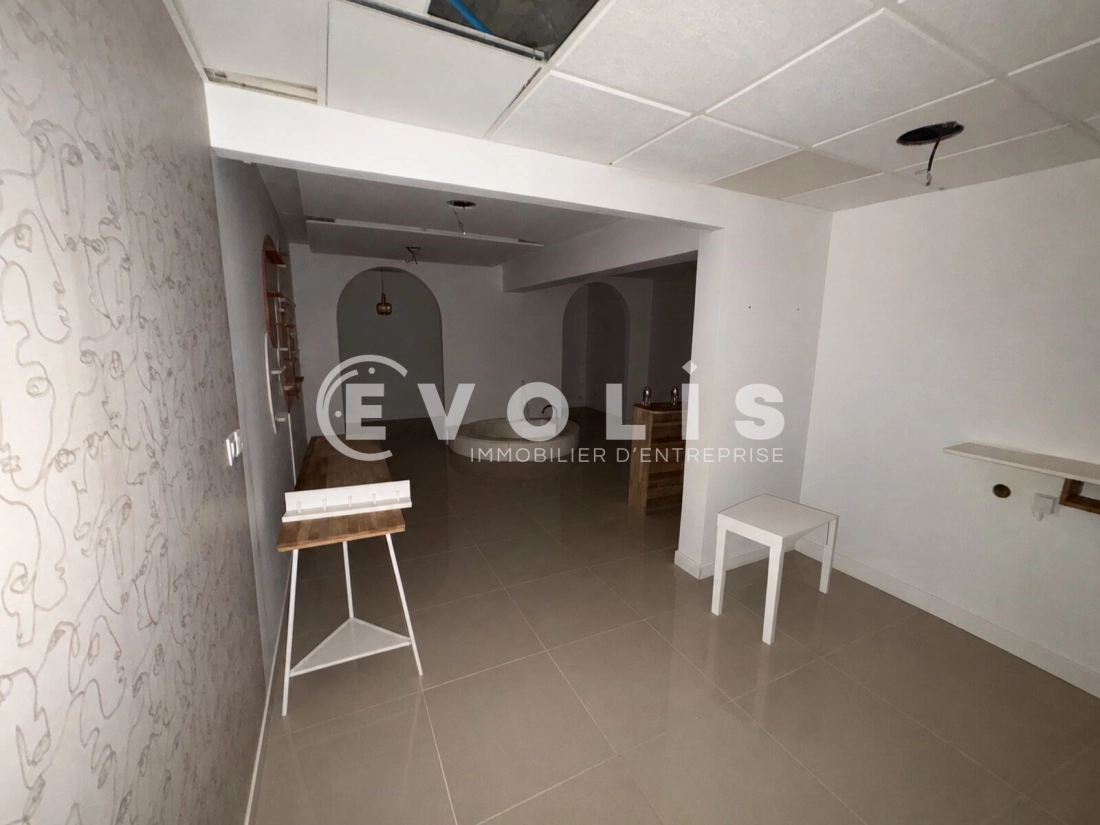 Photo 11 – vente Locaux commerciaux	AMIENS (80000)