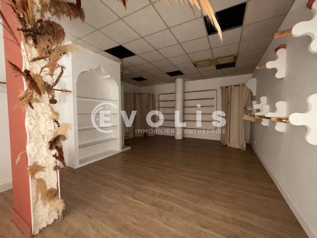 Photo 2 – vente Locaux commerciaux	AMIENS (80000)