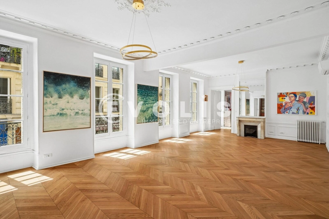 Photo 1 – location Coworking	PARIS (75008)