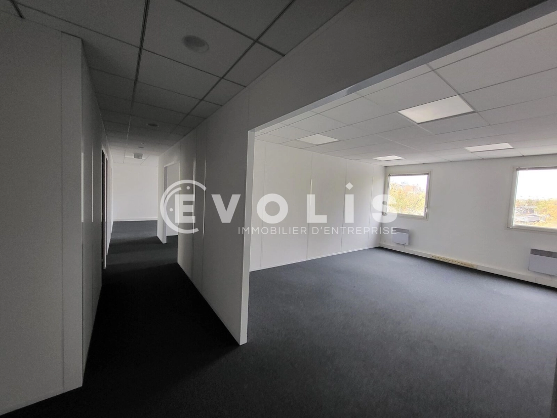 Photo 2 – location bureaux	LOOS (59120)