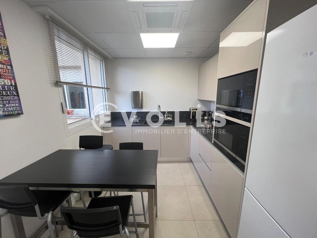 Photo 6 – vente bureaux	SAINT MAUR DES FOSSES (94100)