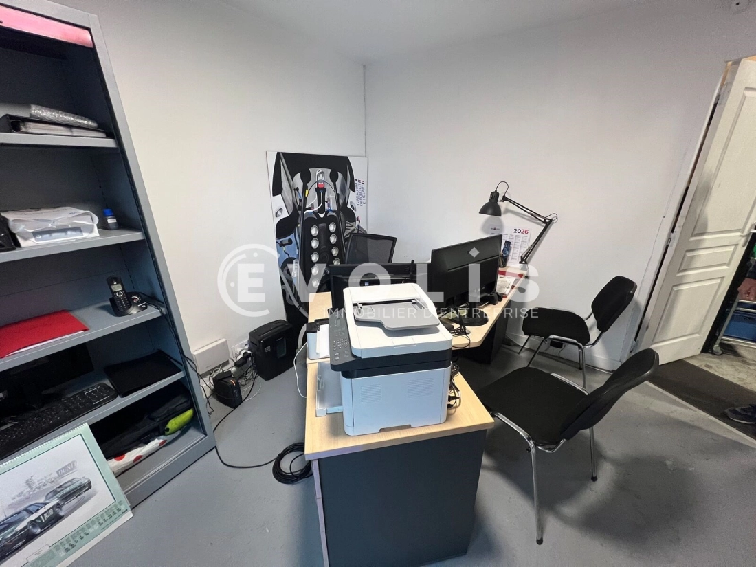 Photo 8 – location Entrepôts / activités	MONTRY (77450)