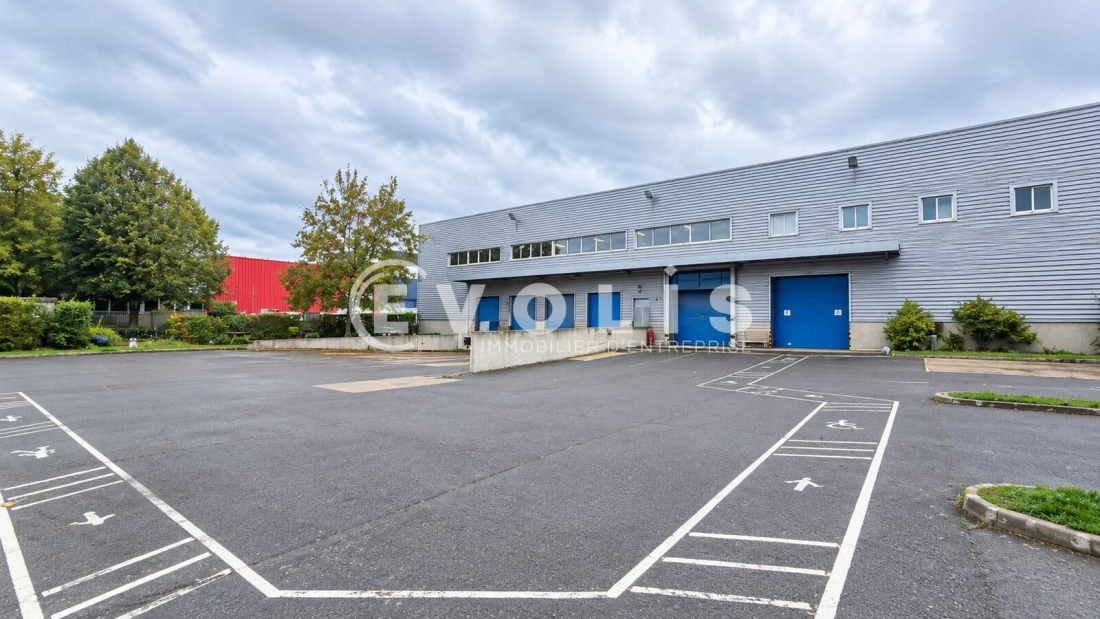 Photo 2 – location Entrepôts / activités	VITRY SUR SEINE (94400)