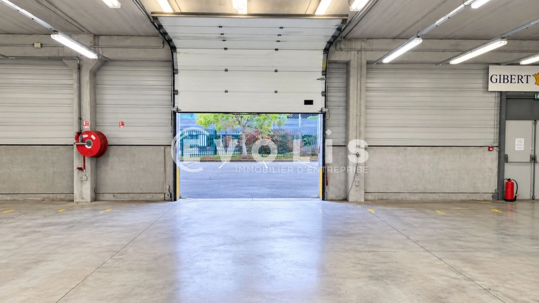 Photo 6 – location Entrepôts / activités	VITRY SUR SEINE (94400)