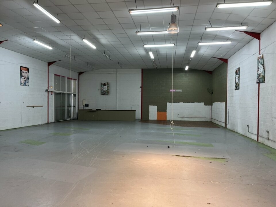 Photo 1 – location Entrepôts / activités	SAINT JEAN DE LUZ (64500)