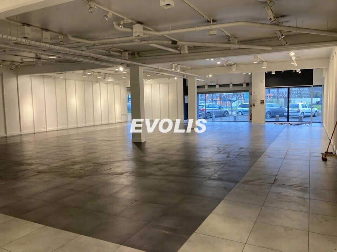Photo 2 – location Locaux commerciaux	ANGLET (64600)