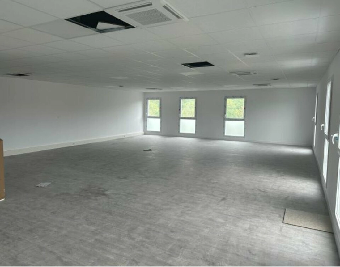 Photo 1 – vente bureaux	SAINT JEAN DE LUZ (64500)